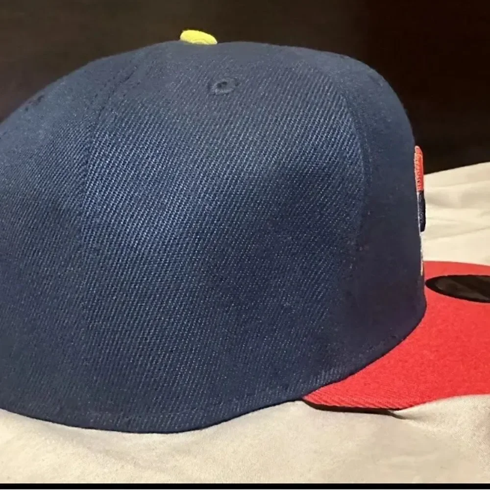 Cream team vintage wutang hat fitted wu-tang